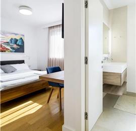 Beachfront Villa with Pool and Sea Views on Ciovo island near Trogir, Sleeps 8